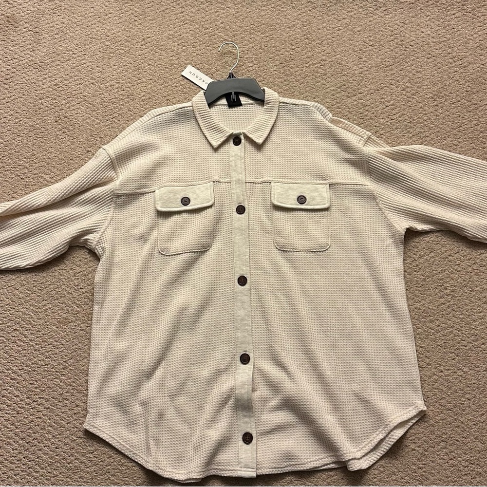 NWT Pacsun Oversized Waffle Button Down Long Sleeve Color Cream Size Med/Large